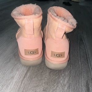 Pink Uggs